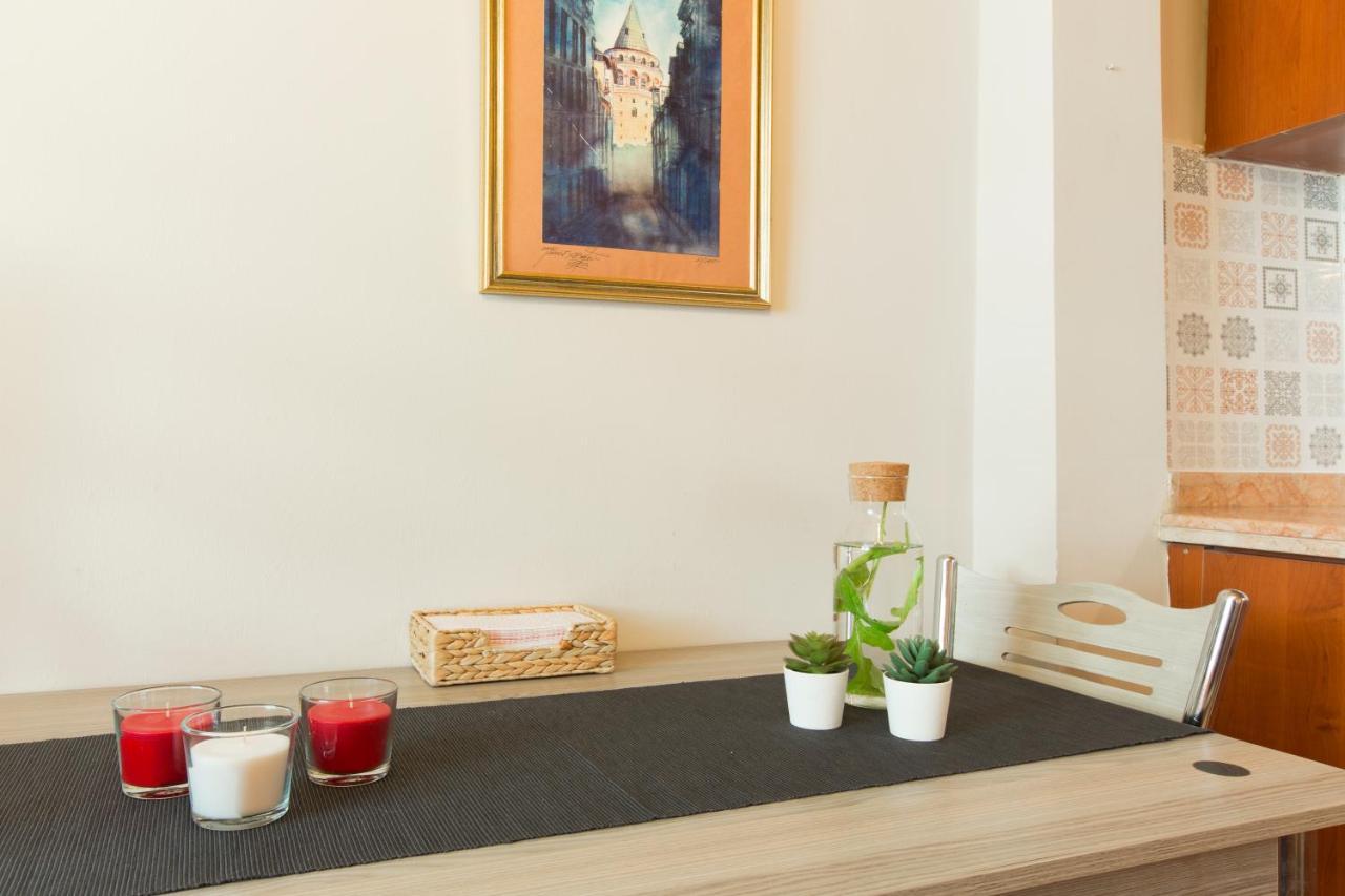 Istanbul Apartments Istiklal Екстер'єр фото